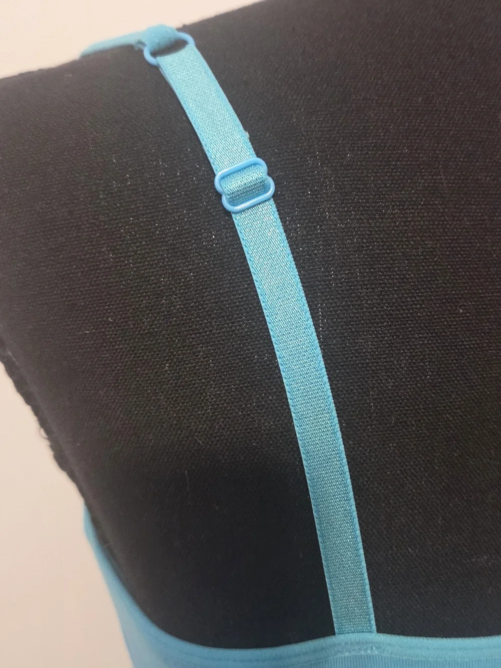 Uniqlo- Women’s Light Blue Slim Fit Camisole Tank Top